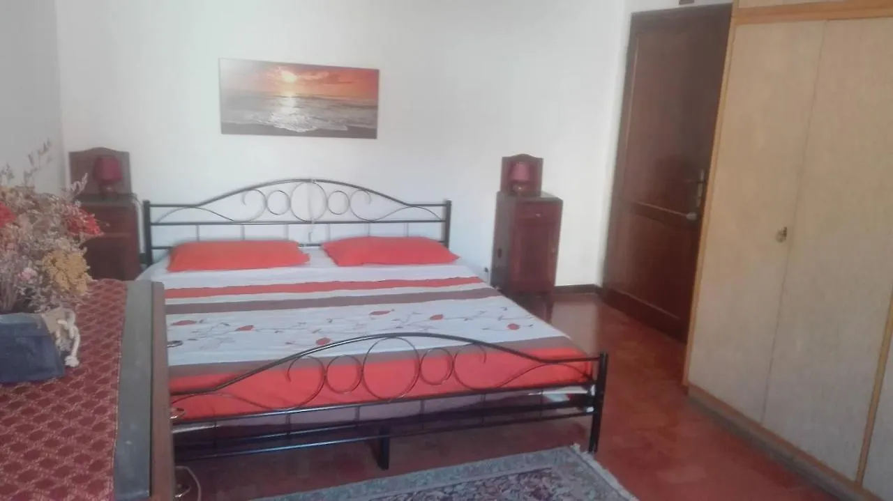 Apartment Santa Chiara Bed And Breakfast Monteriggioni